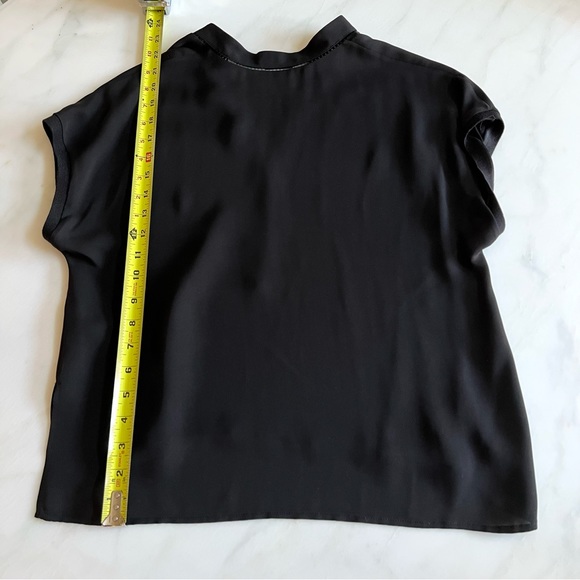 Alice + Olivia Employed Silk V-neck Black Top Sz S - Picture 6 of 8